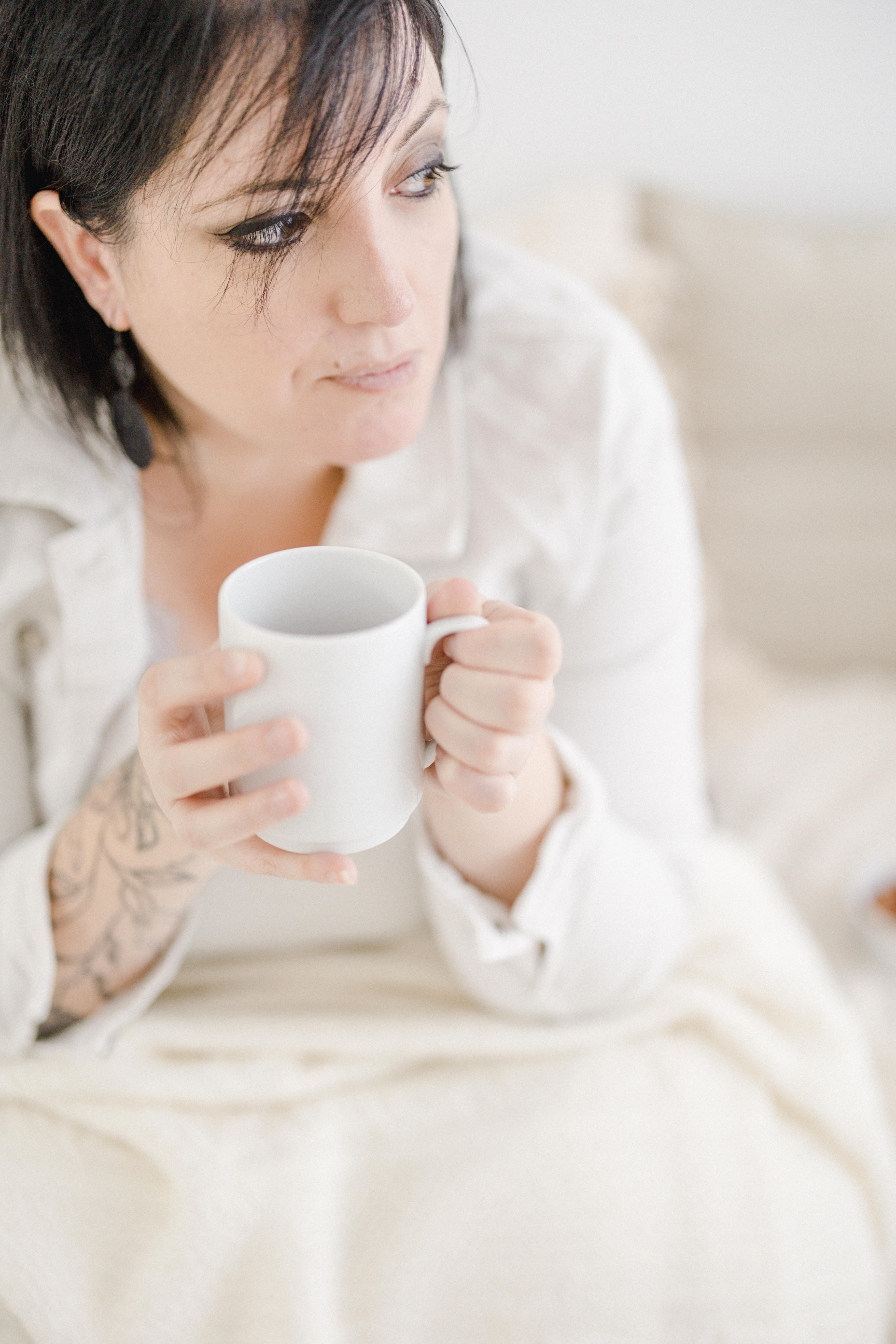 Brand Designer indépendante travaillant avec des entrepreneures